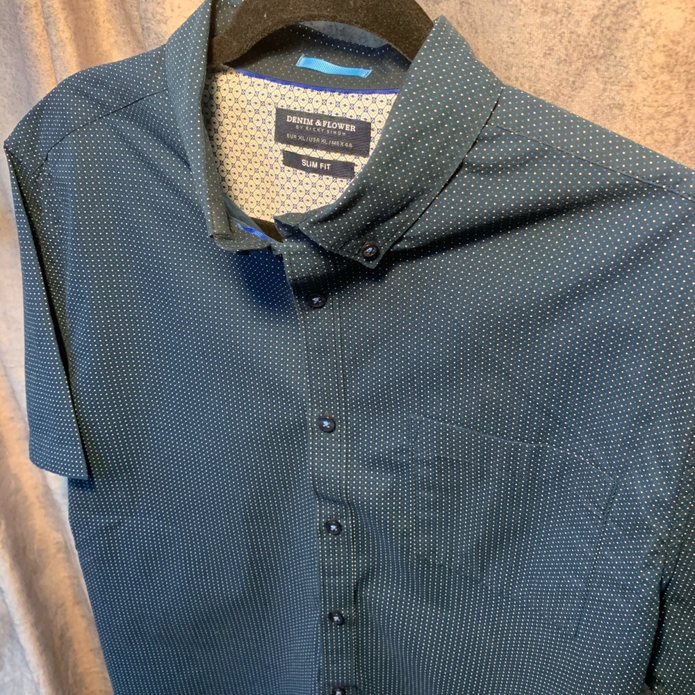 Denim & Flowers Slim fit  XL Just dry cleaned!